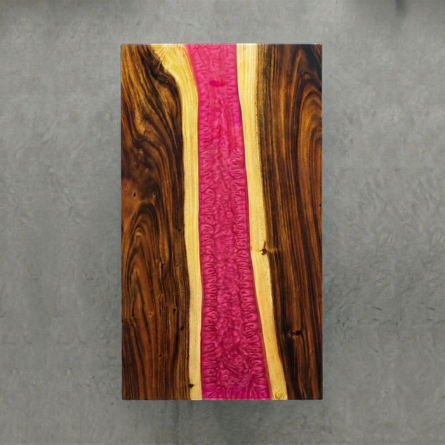 Epoxy Resin Pink River (1400×700×30mm)